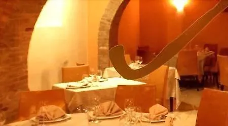 Hotel 99 Cannelle LʼAquila