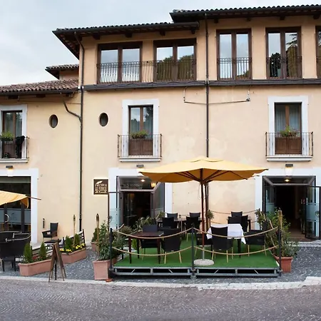 99 Cannelle Hotel 3*