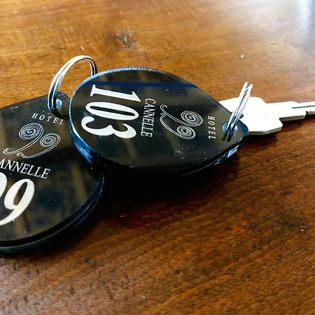 99 Cannelle 3* LʼAquila