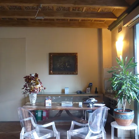99 Cannelle Hotel LʼAquila