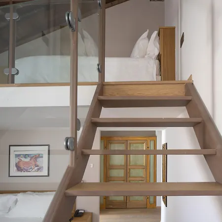 99 Cannelle Hotel 3*