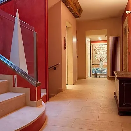 99 Cannelle Hotel 3*