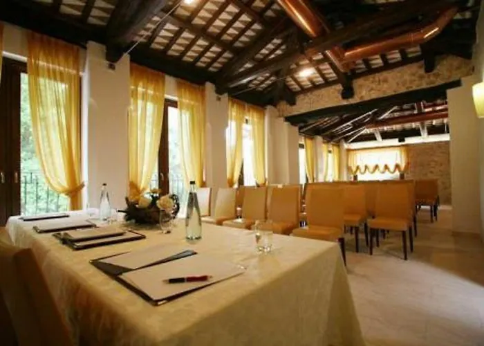 99 Cannelle Hotel 3*