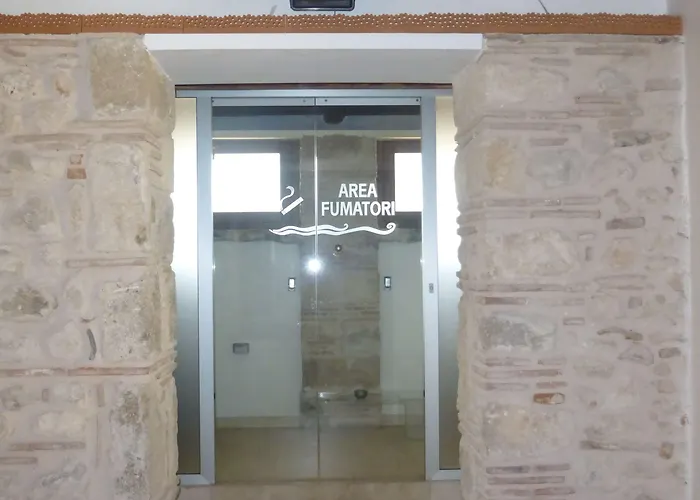 99 Cannelle Hotel LʼAquila