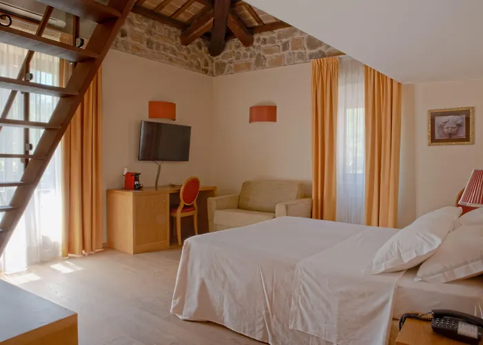 Hotel 99 Cannelle 3*